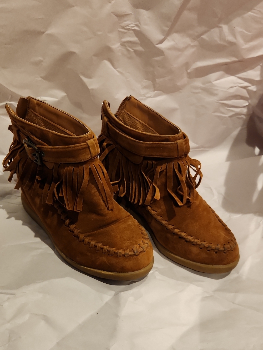 Bamboo Buckle Fringe Moccasin Hidden Wedge Booties 6.5